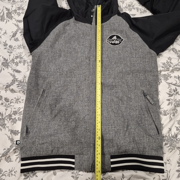 Burton dryride Ski Jacket. Size Youth XL Nice Condition - Picture 13 of 14